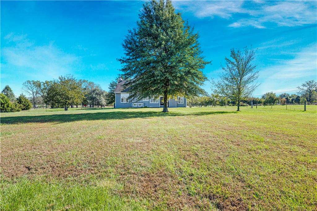 21270 Country Place Lane Property Photo 35