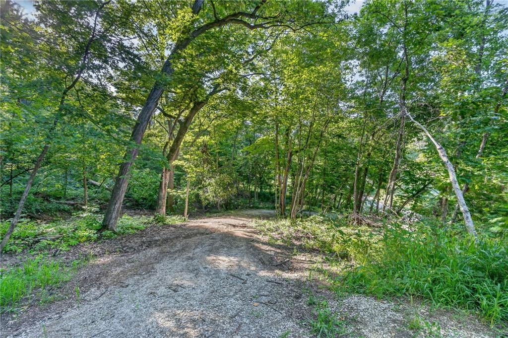 15086 Hartman Road Property Photo 16