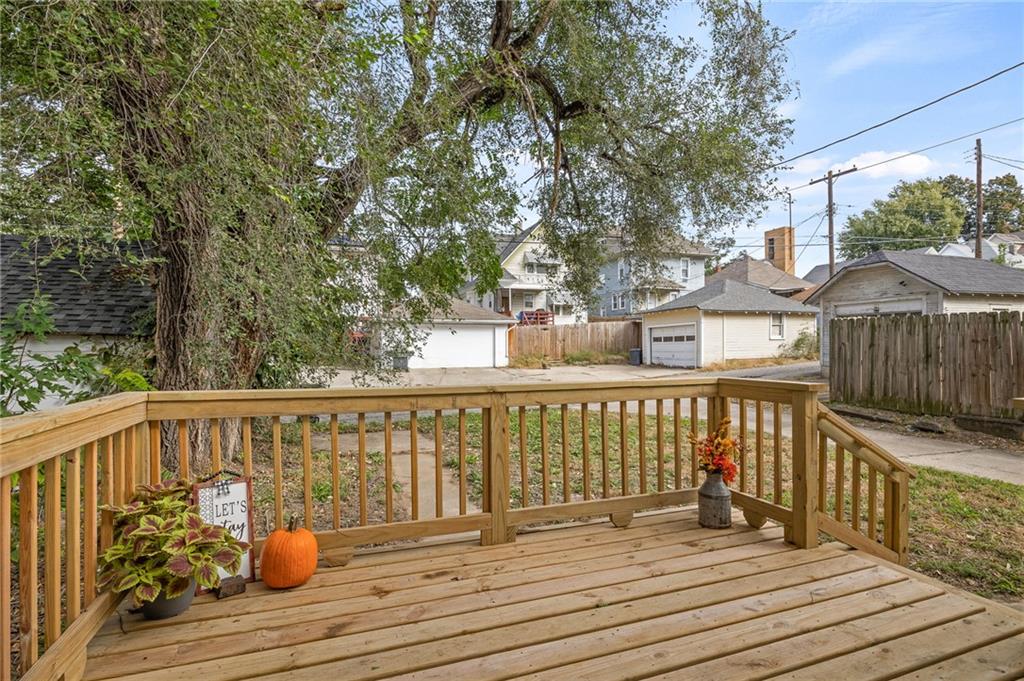 2611 Renick Street Property Photo 4