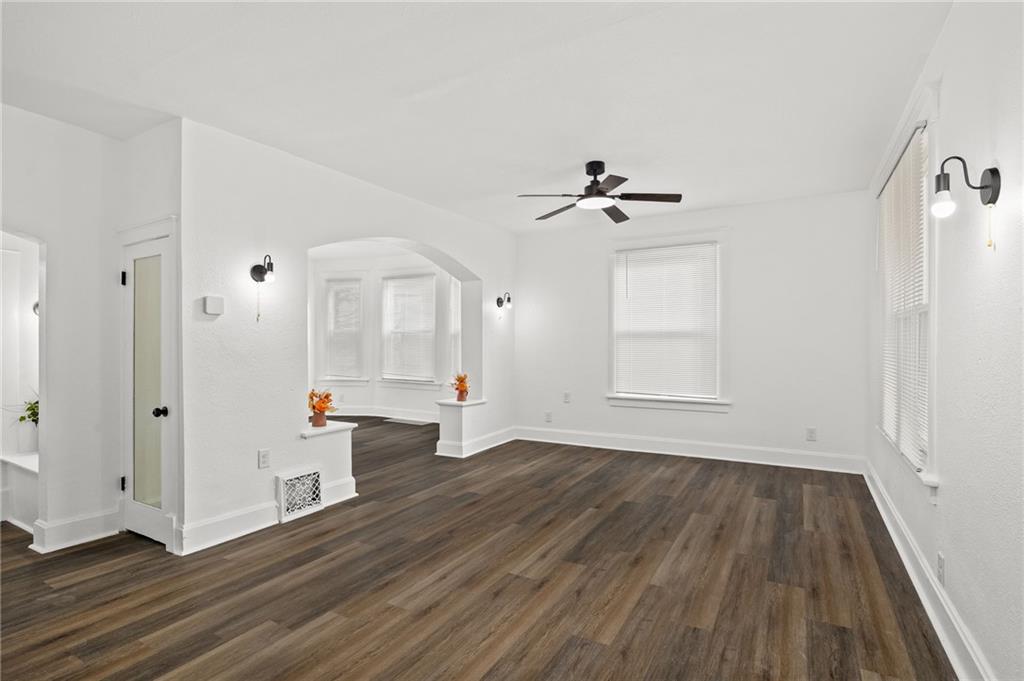 2611 Renick Street Property Photo 8