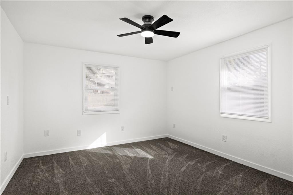 2611 Renick Street Property Photo 18