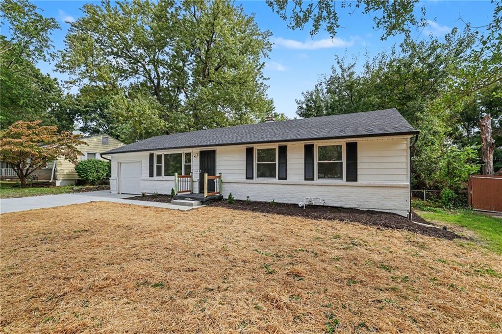 8507 Kentucky Avenue Property Photo 3