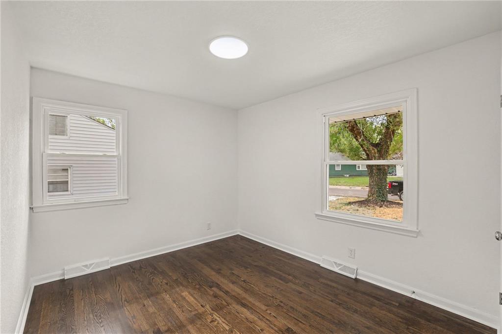 8507 Kentucky Avenue Property Photo 13
