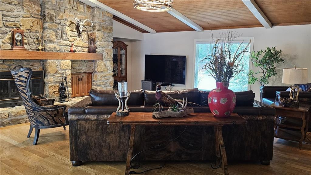 12580 S Red Bird Lane Property Photo 8