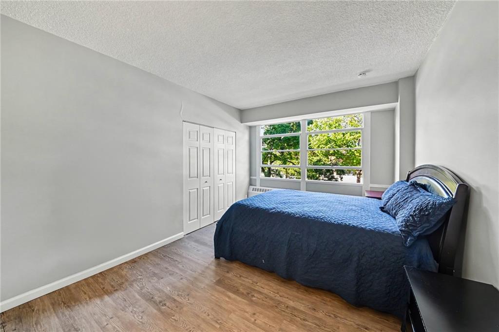 333 W Meyer Boulevard Property Photo 19
