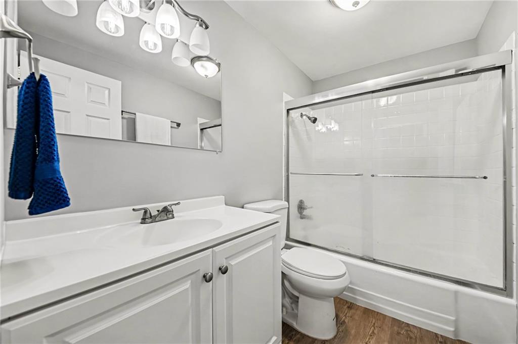 333 W Meyer Boulevard Property Photo 21