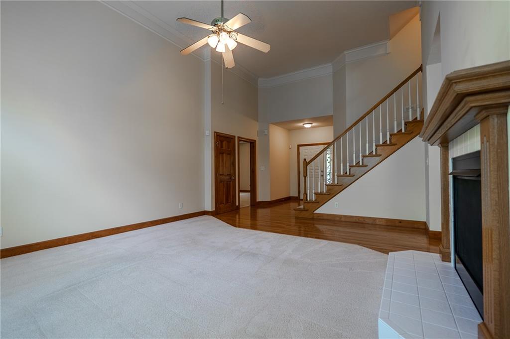 4113 Blackjack Oak Drive Property Photo 12