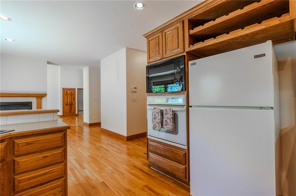 4113 Blackjack Oak Drive Property Photo 17