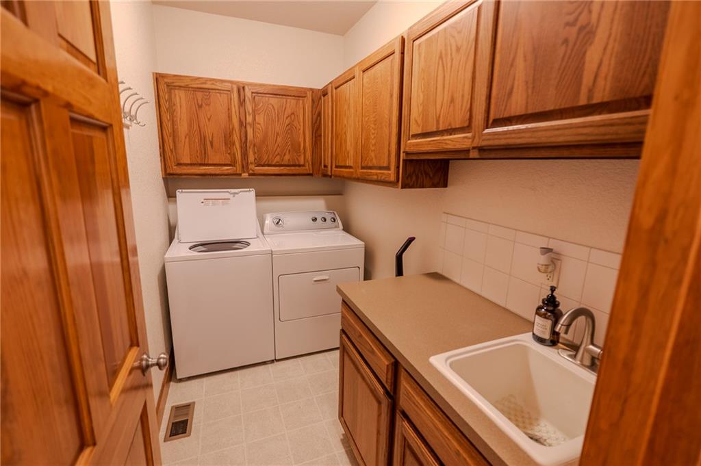 4113 Blackjack Oak Drive Property Photo 22