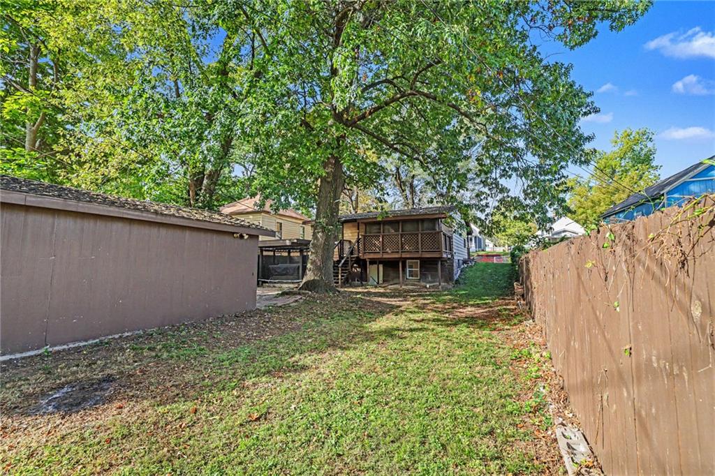 1305 S 40th Street Property Photo 24