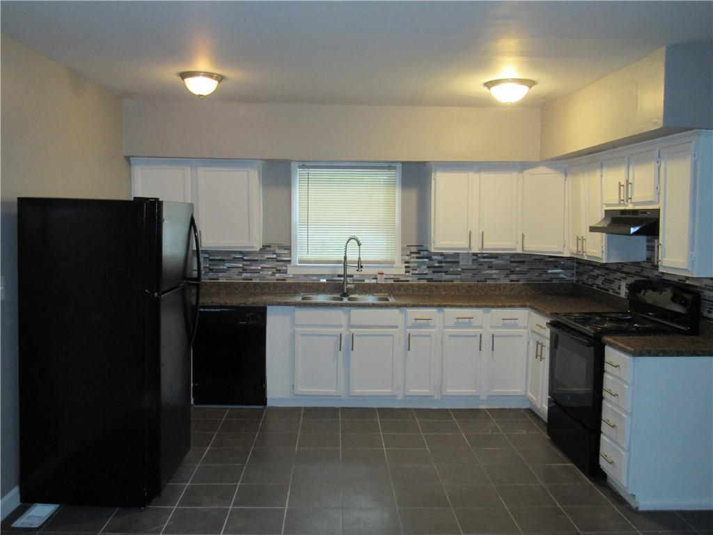 5737 Indiana Avenue Property Photo 5