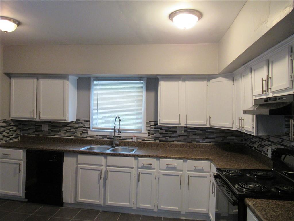 5737 Indiana Avenue Property Photo 6