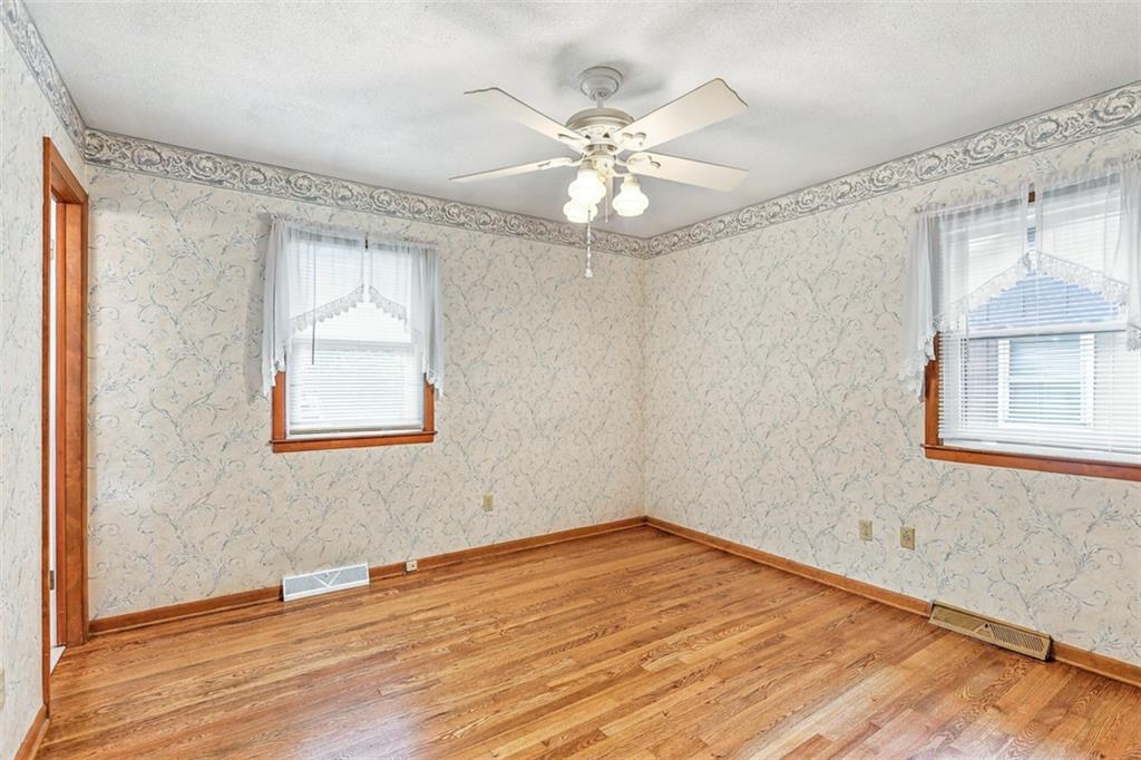 8914 Park Street Property Photo 21