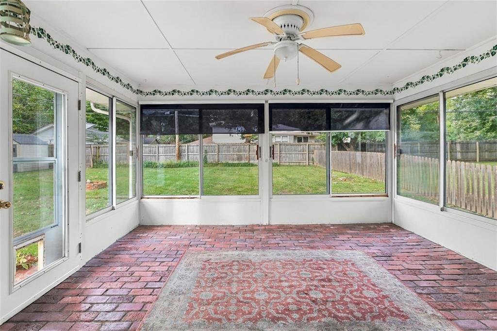 8914 Park Street Property Photo 31