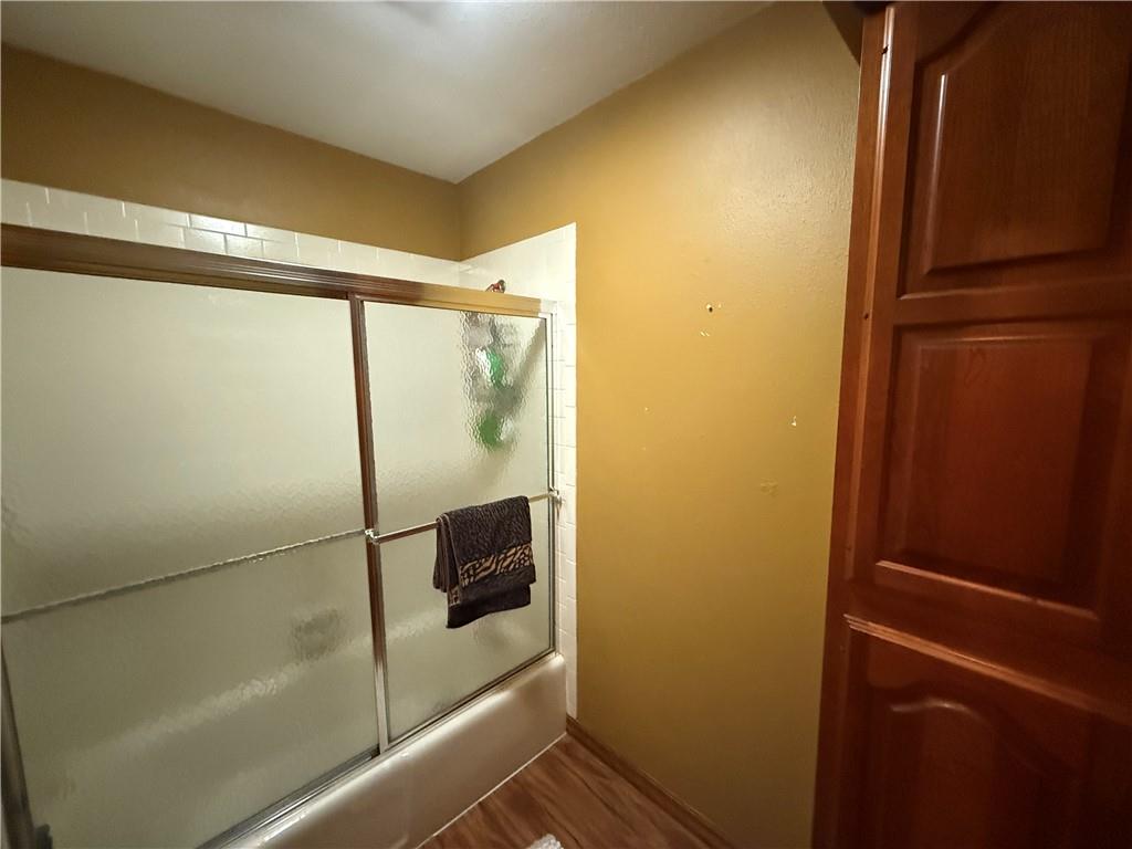 2604 Country Club Circle Property Photo 15