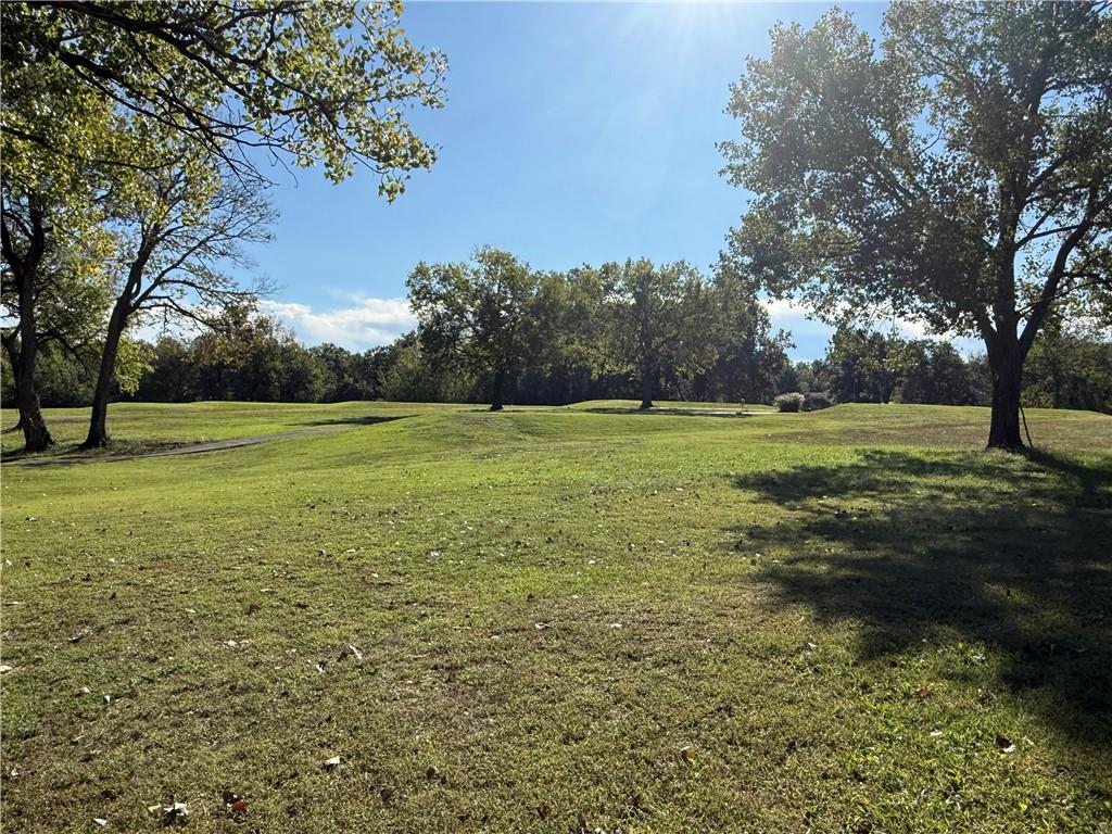 2604 Country Club Circle Property Photo 29