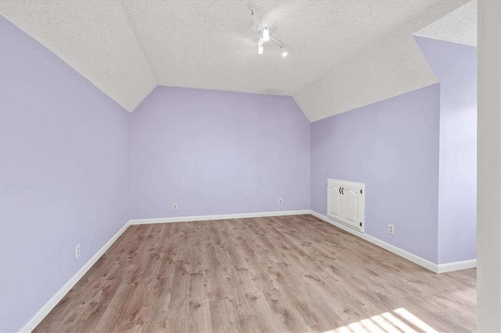 1425 N Hunter Drive Property Photo 19