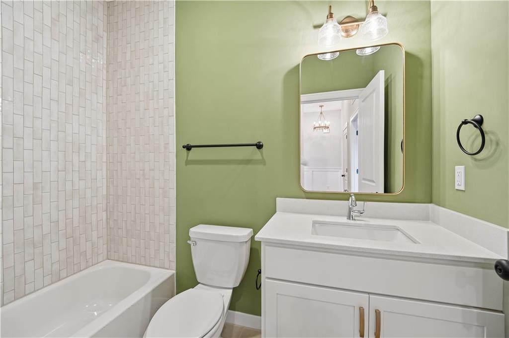 18580 W 195th Street Property Photo 16