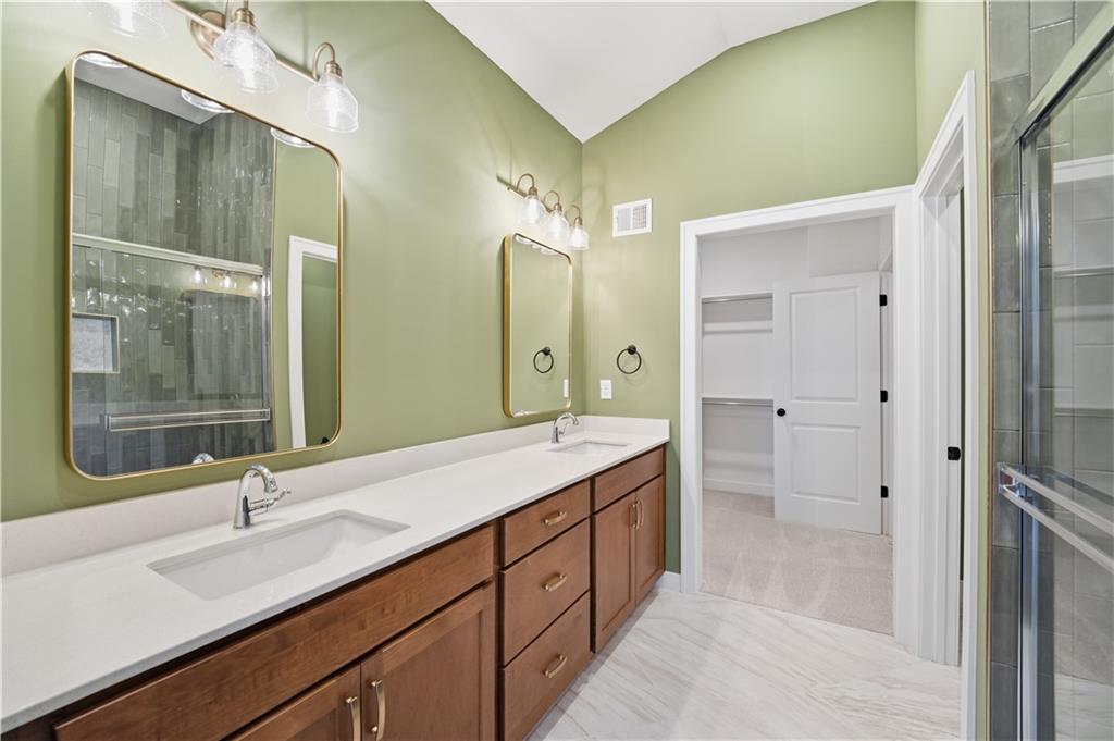 18580 W 195th Street Property Photo 35