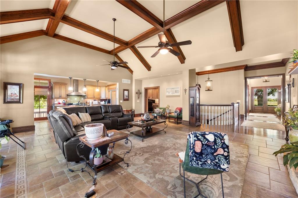 2122 N Cottonwood Street Property Photo 13