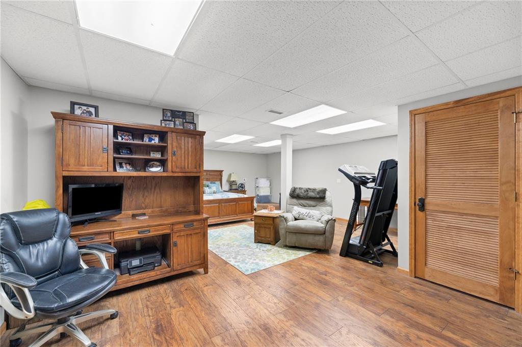2122 N Cottonwood Street Property Photo 45