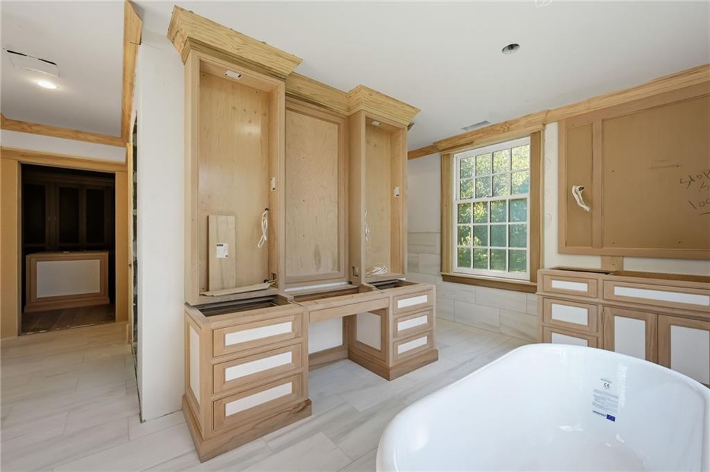 6632 Wenonga Road Property Photo 20