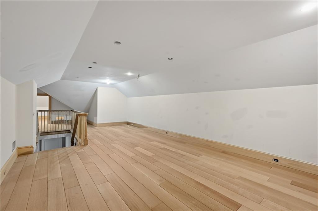 6632 Wenonga Road Property Photo 32