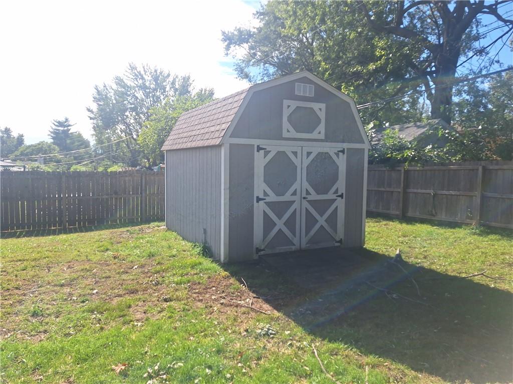 7508 N Highland Avenue Property Photo 15