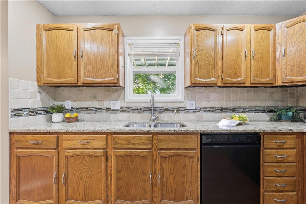 1819 S Stagecoach Drive Property Photo 14