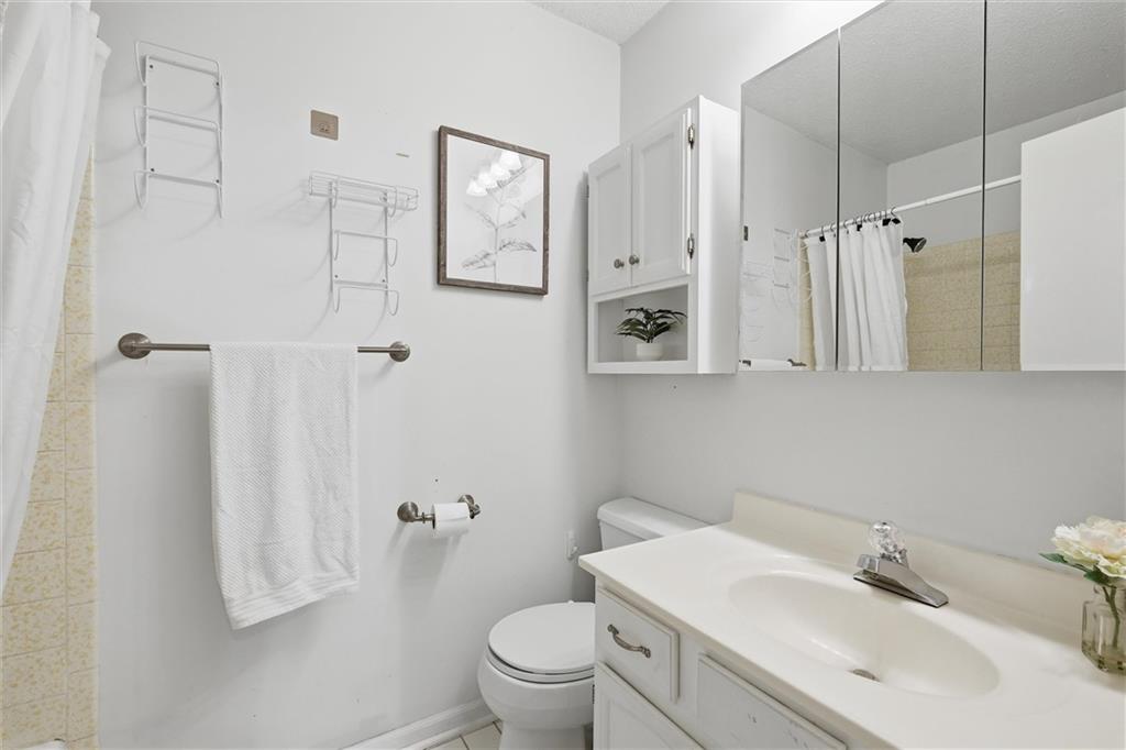 1819 S Stagecoach Drive Property Photo 16