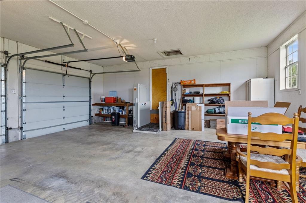 1005 W Main Street Property Photo 29