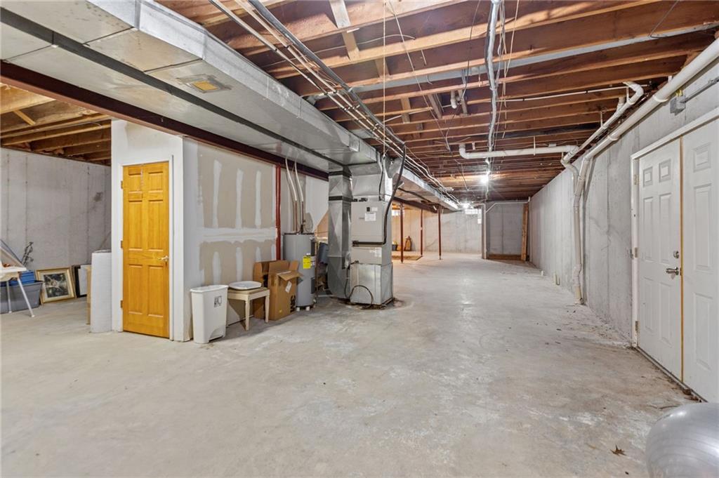 1005 W Main Street Property Photo 33