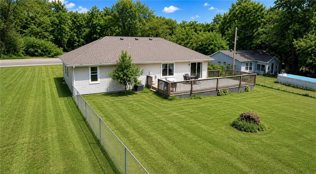 411 10th Street Property Photo 8