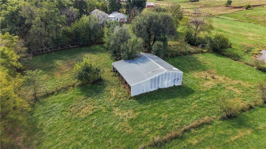 50 Ne 501st Road Property Photo 11