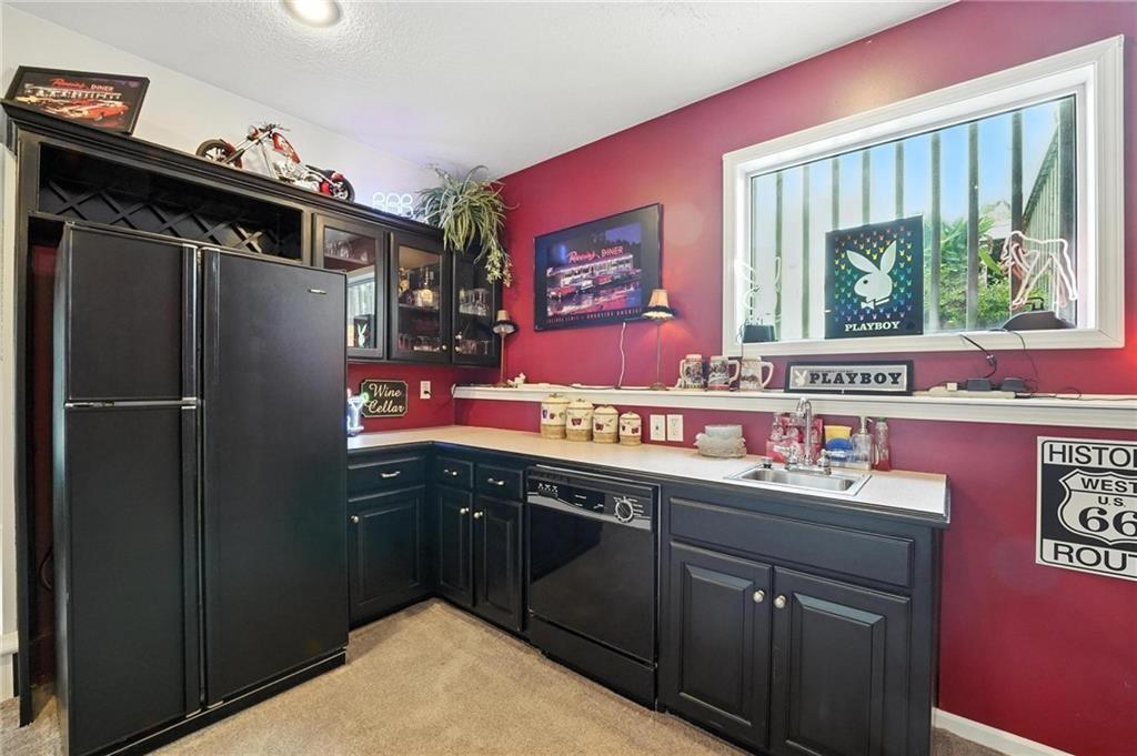 414 S Borgman Road Property Photo 15