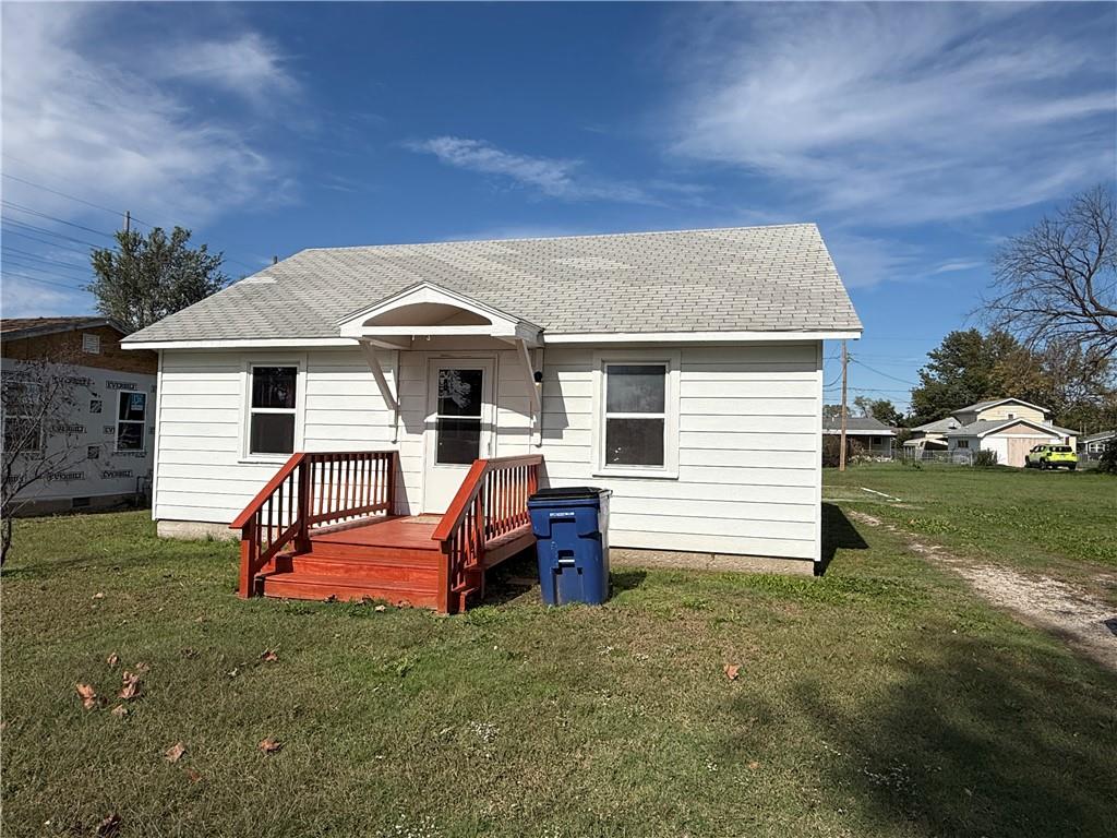 1612 W 6th Street Property Photo 1