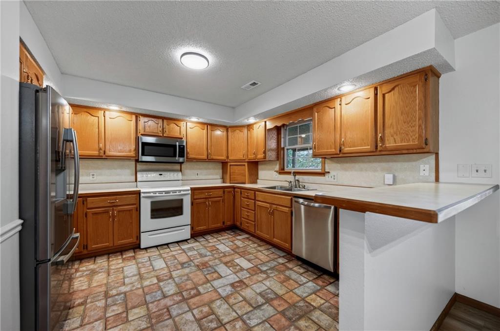 33 Bryant Road Property Photo 15