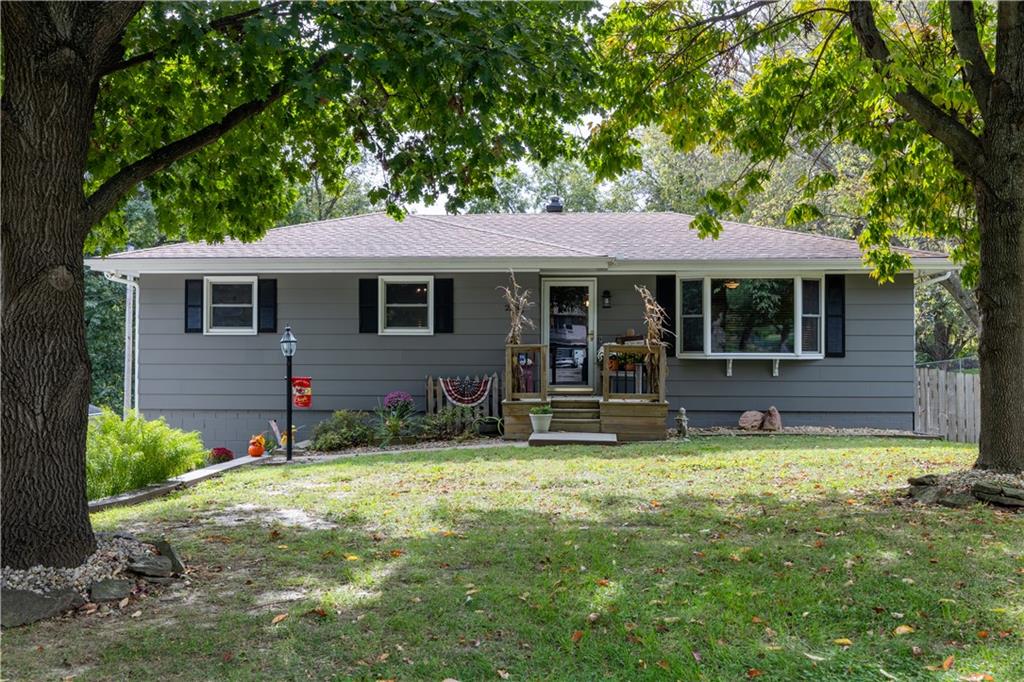2836 Blackwell Road Property Photo 1