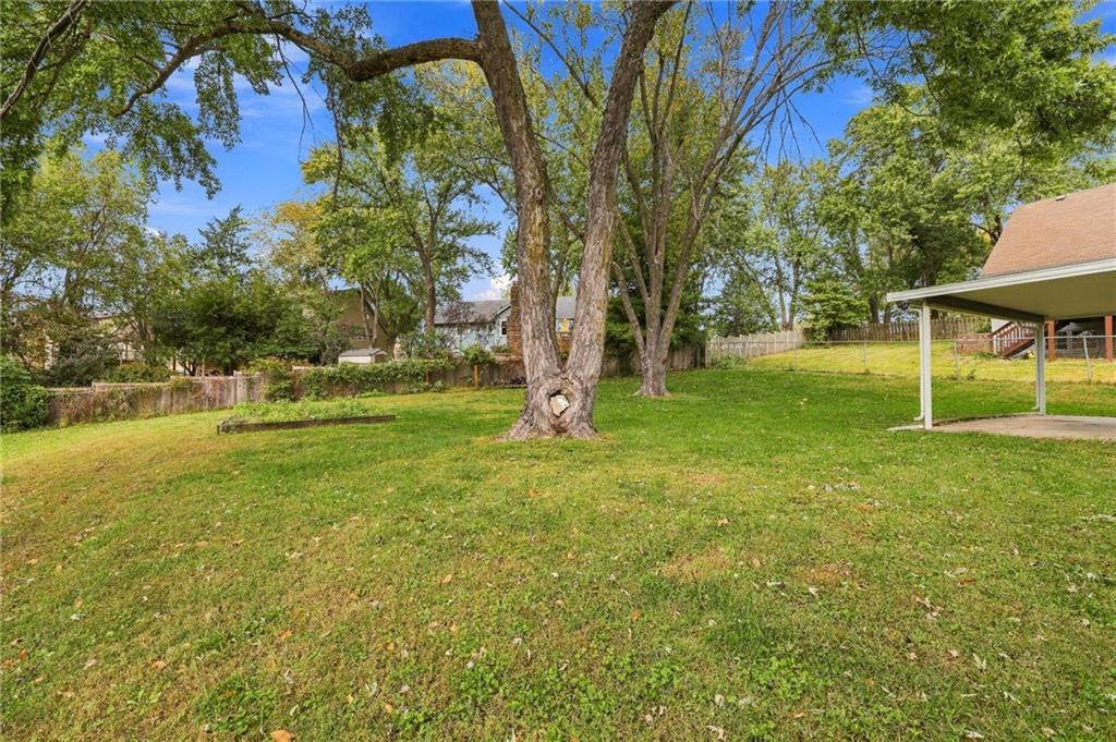 7724 Nw Eastside Drive Property Photo 55