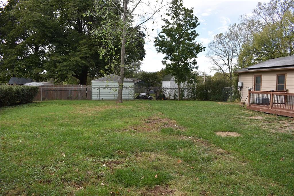 225 King Street Property Photo 25