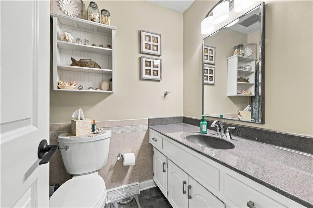 12908 E 58th Street Property Photo 18