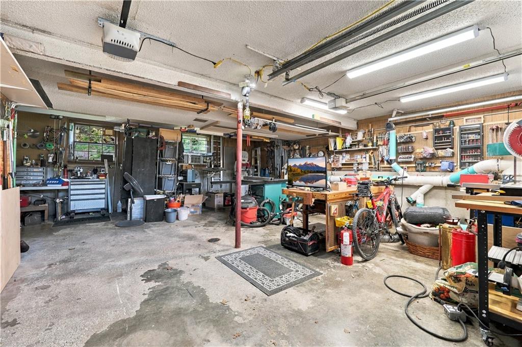 12908 E 58th Street Property Photo 41