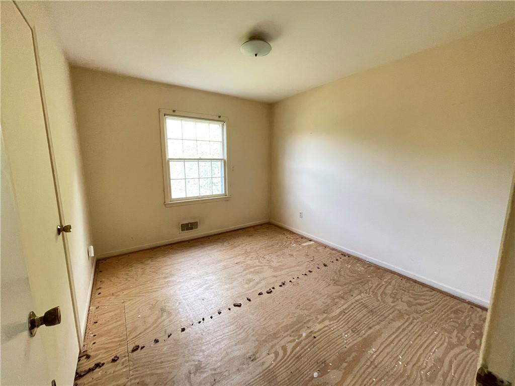 6926 W 101st Street Property Photo 10