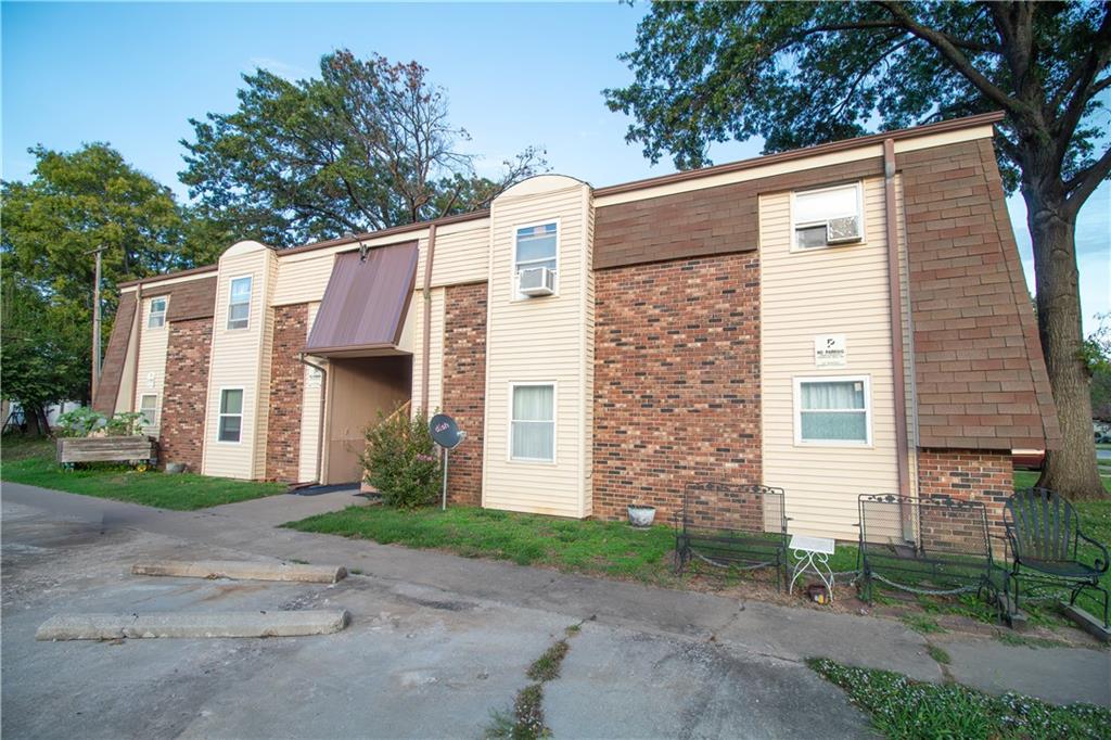 205 Grant Street Property Photo 1