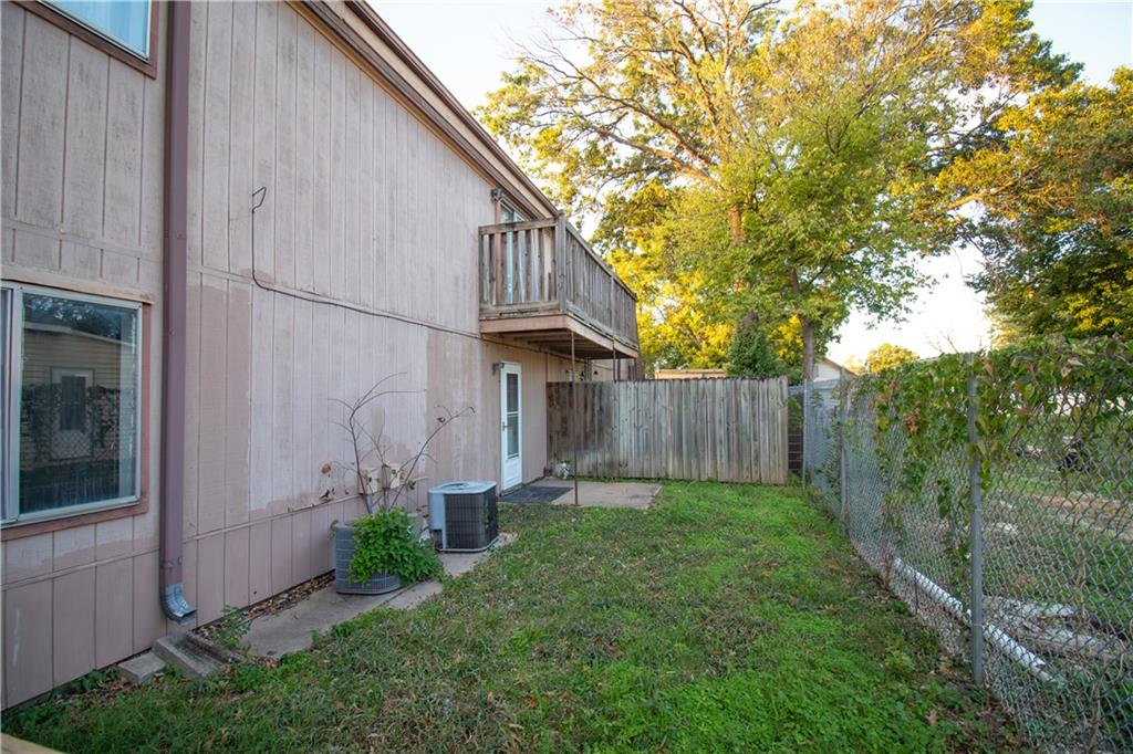 205 Grant Street Property Photo 8
