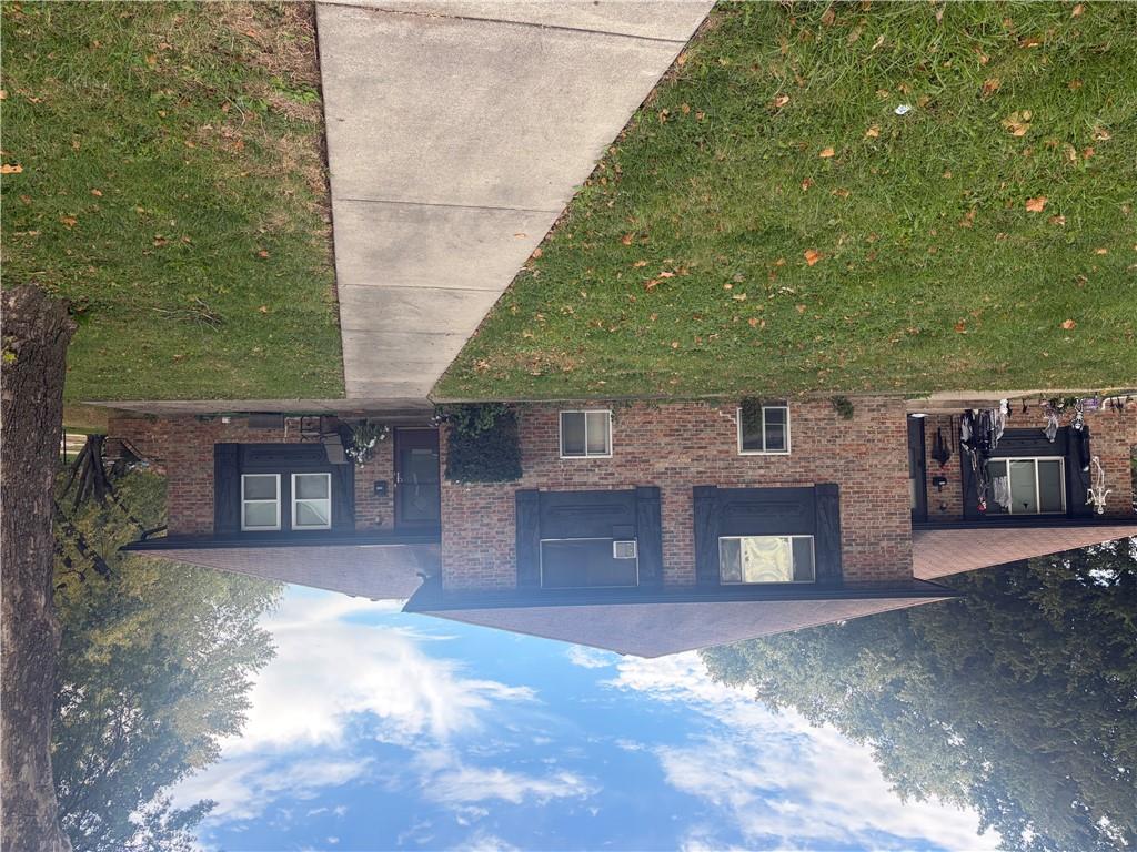4940-4942 Powell Avenue Property Photo 2