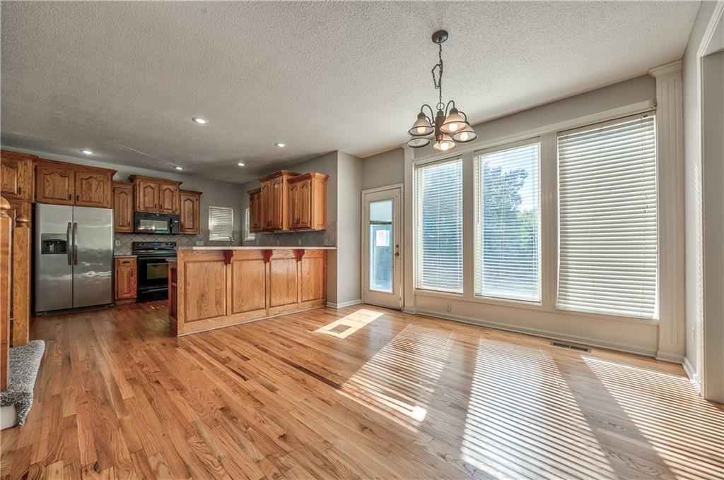 17903 W 158th Street Property Photo 15