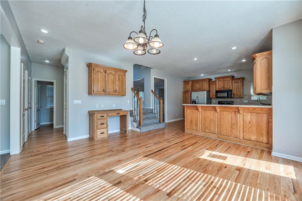 17903 W 158th Street Property Photo 16