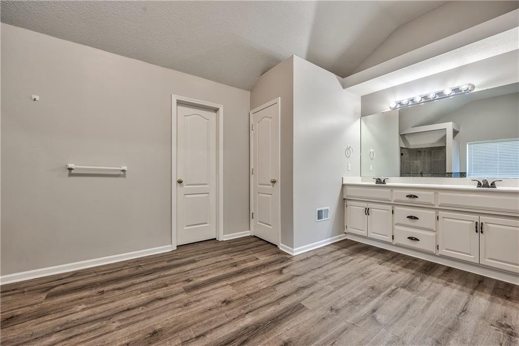 17903 W 158th Street Property Photo 27