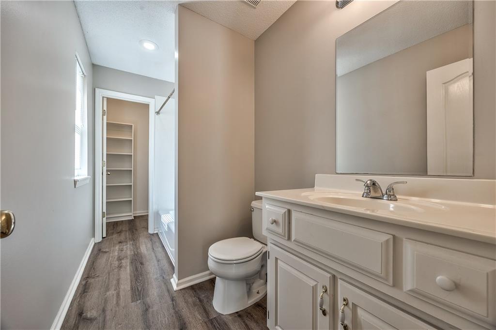 17903 W 158th Street Property Photo 32